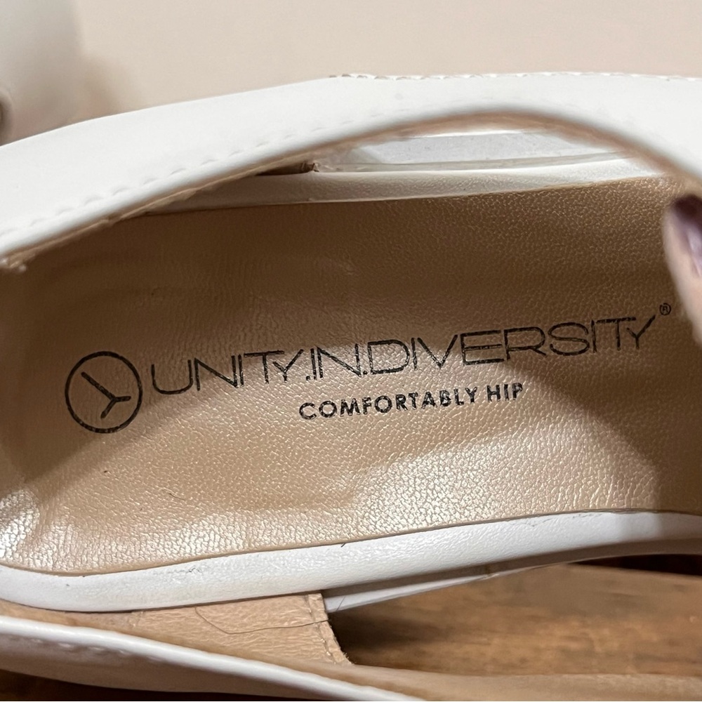 Unity in Diversity Valley White Pink Polka Dot Oxford Shoes Artsy - Picture 10 of 12